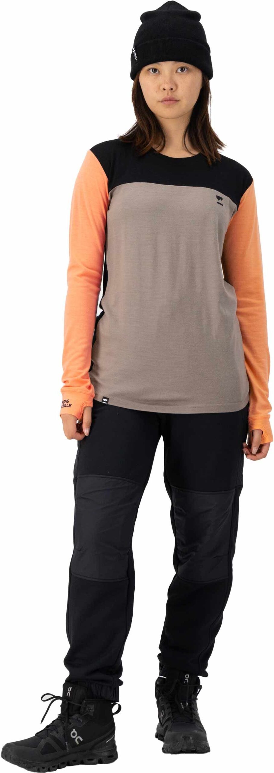 W Yotei BF LS Punch Cinder Black – Image 2