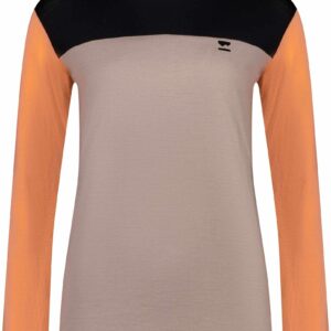 W Yotei BF High Neck Punch Cinder Black