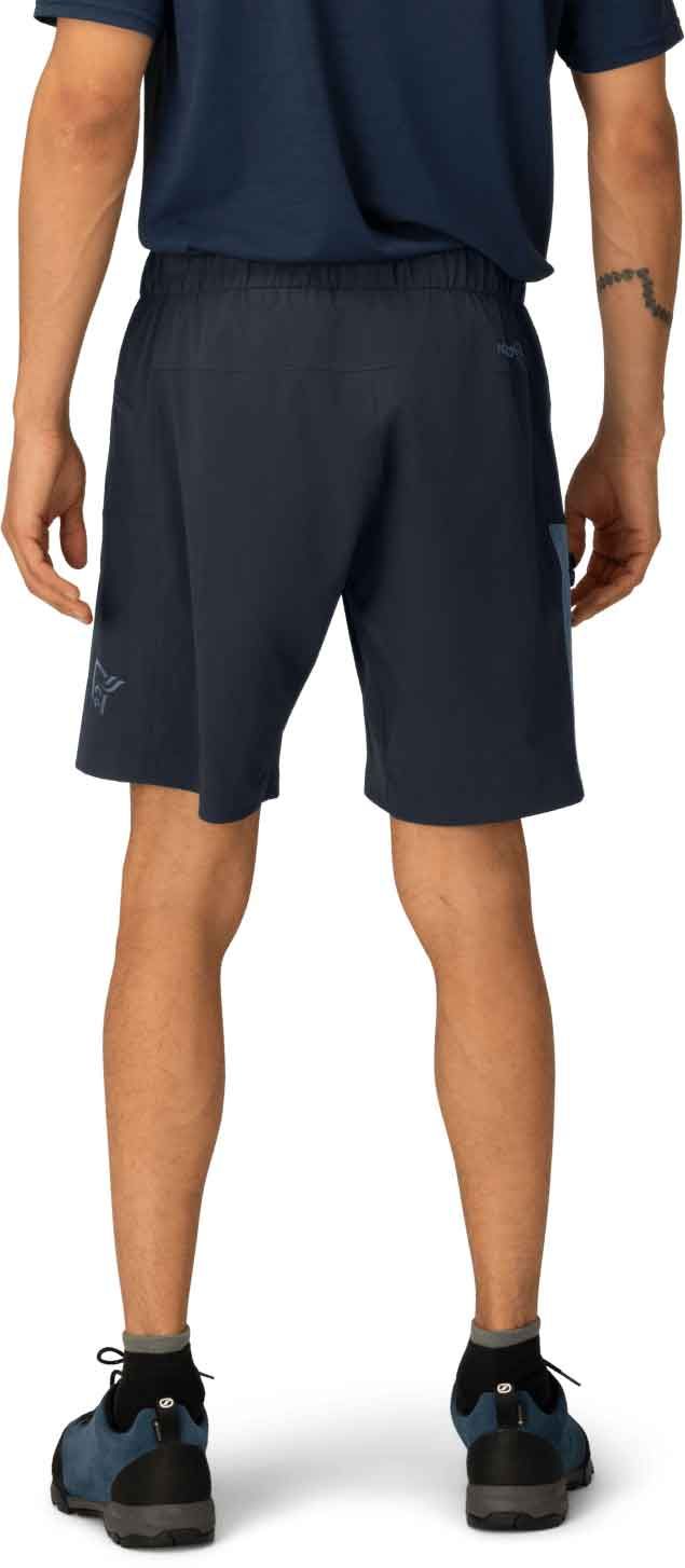 Falketind Flex1 Light Shorts M'S Caviar Black – Image 5