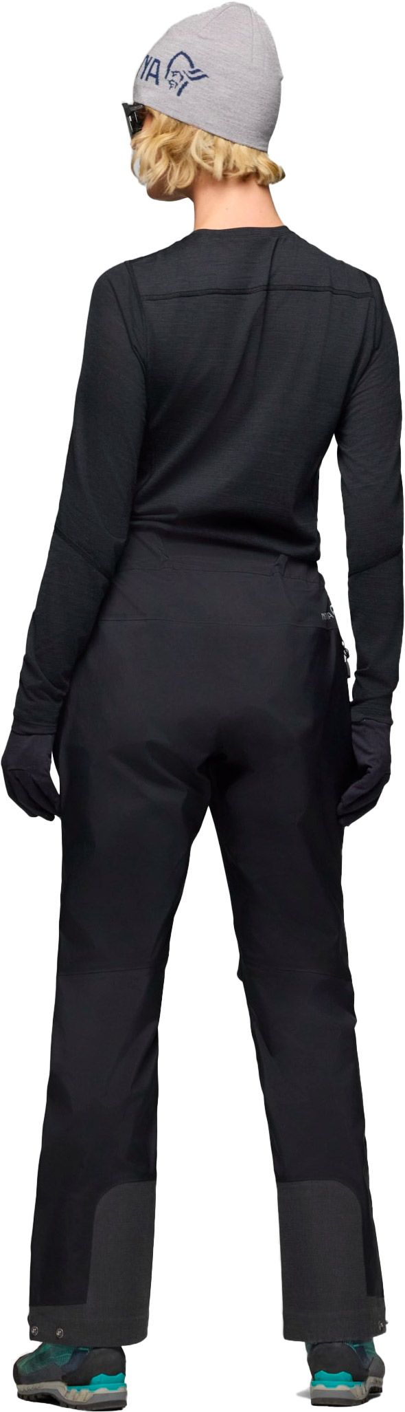Trollveggen Gore-Tex Pro Light Pants W Caviar Black – Image 6
