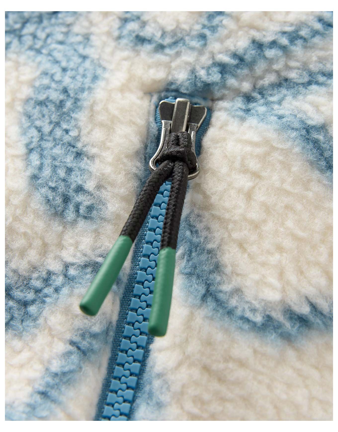 Fairbanks Recycled Sherpa Gilet W Strata Swirl Birch – Image 5