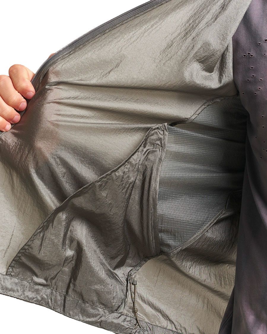 Pertex Diamond Fuse Windbreaker Shadow – Image 4