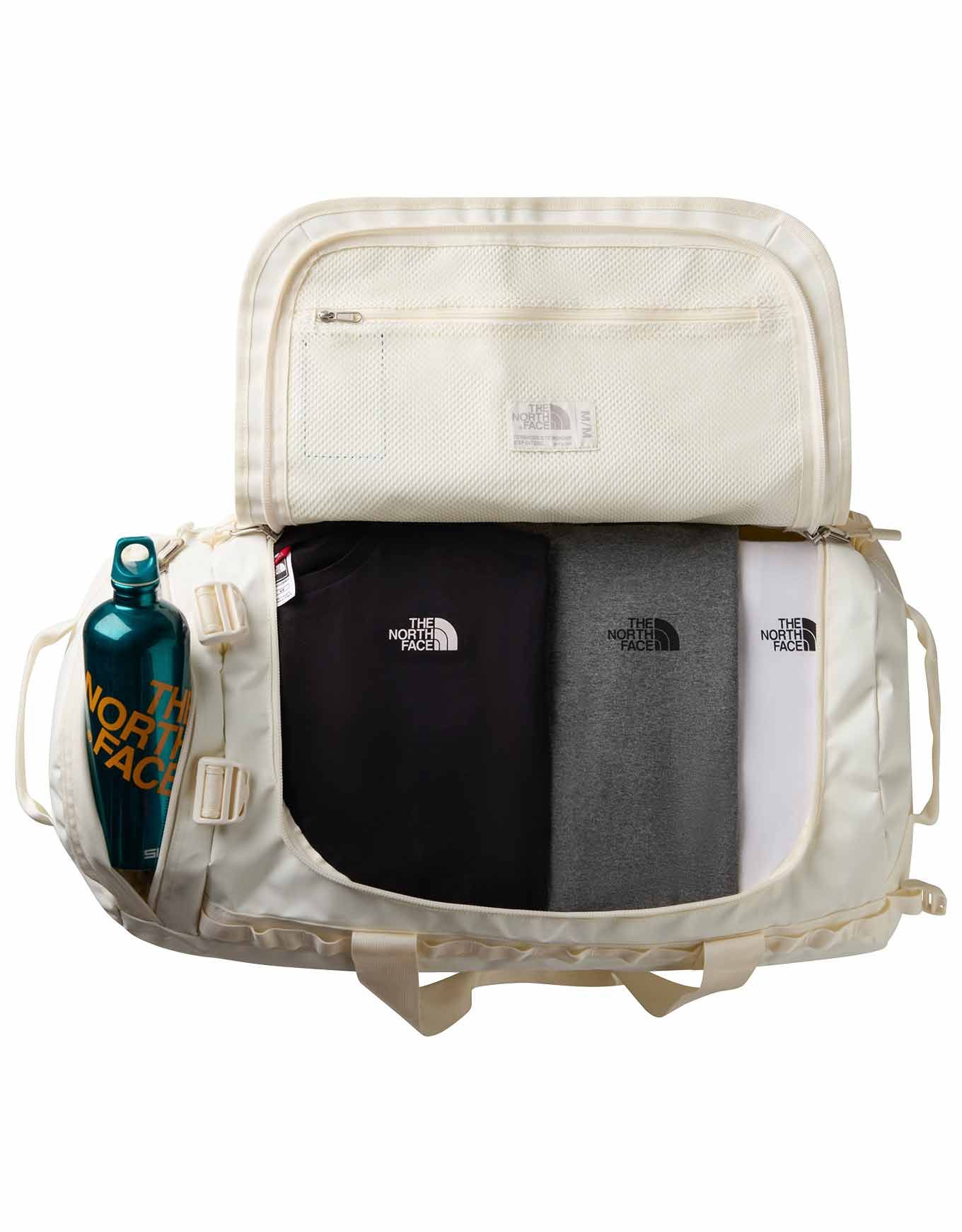 Base Camp Duffel M White Dune TNF White – Image 3