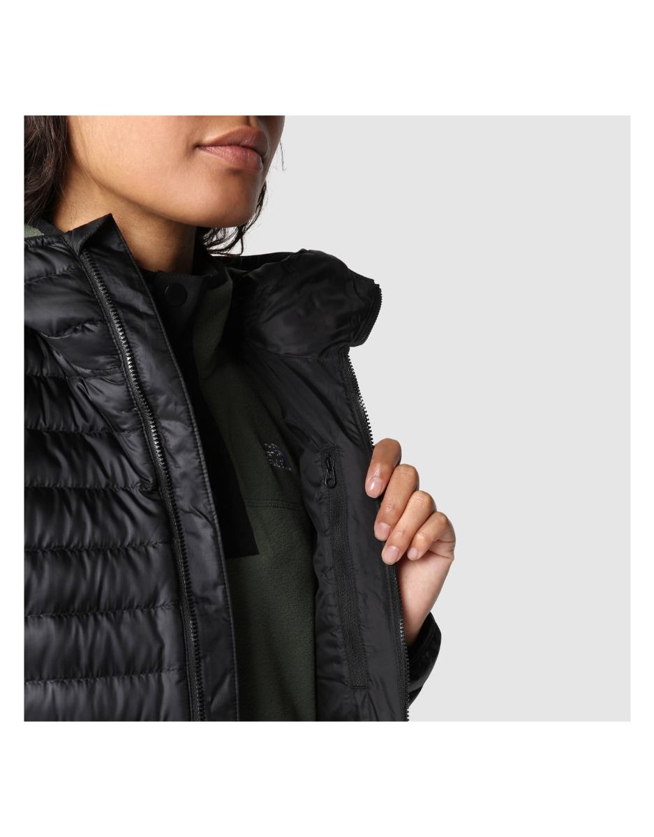 W New Trevail Parka TNF Black – Image 6